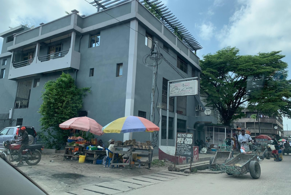 Immeuble à Vendre – Barumbu, Kinshasa