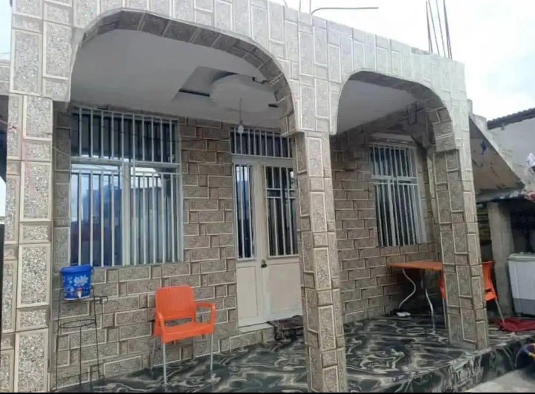 scaled_1007673016 Parcelle-Terrain à Vendre – N’Sele, Kinshasa