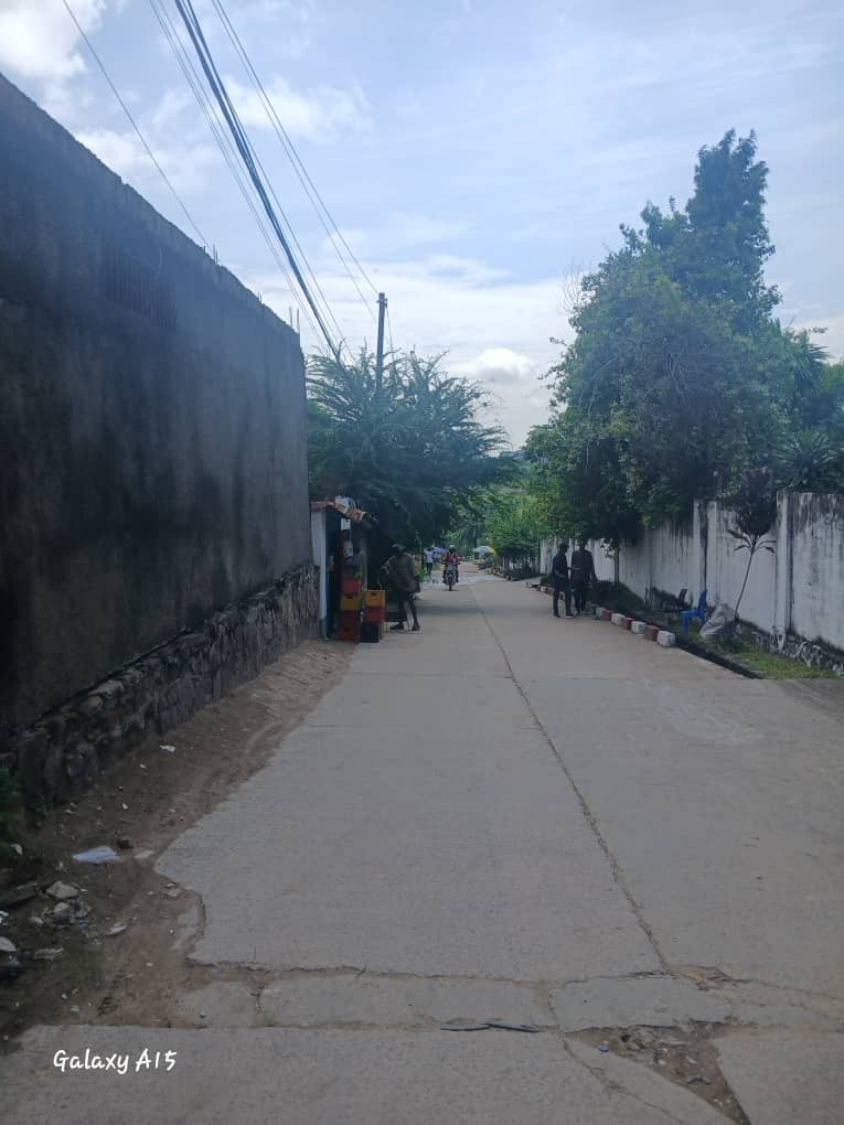 Parcelle-Terrain à Vendre – Macampagne, Kinshasa