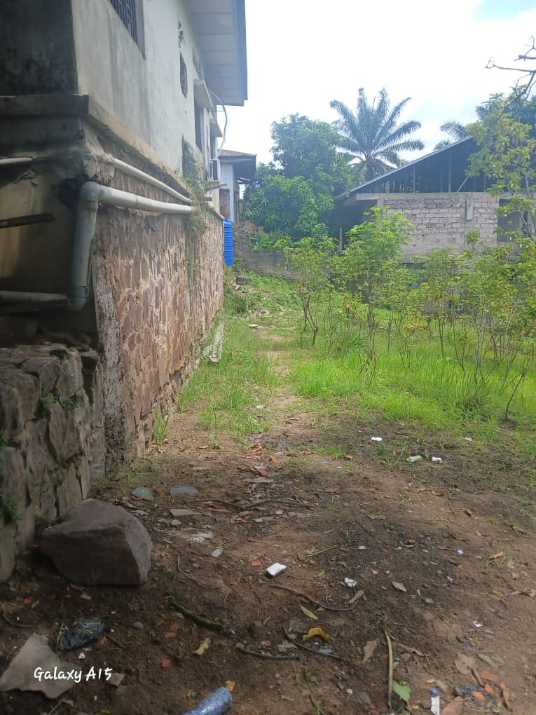 Parcelle-Terrain à Vendre – Macampagne, Kinshasa