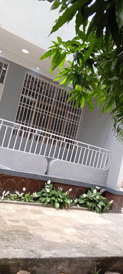 scaled_1587097 Villa à Louer – Macampagne, Kinshasa