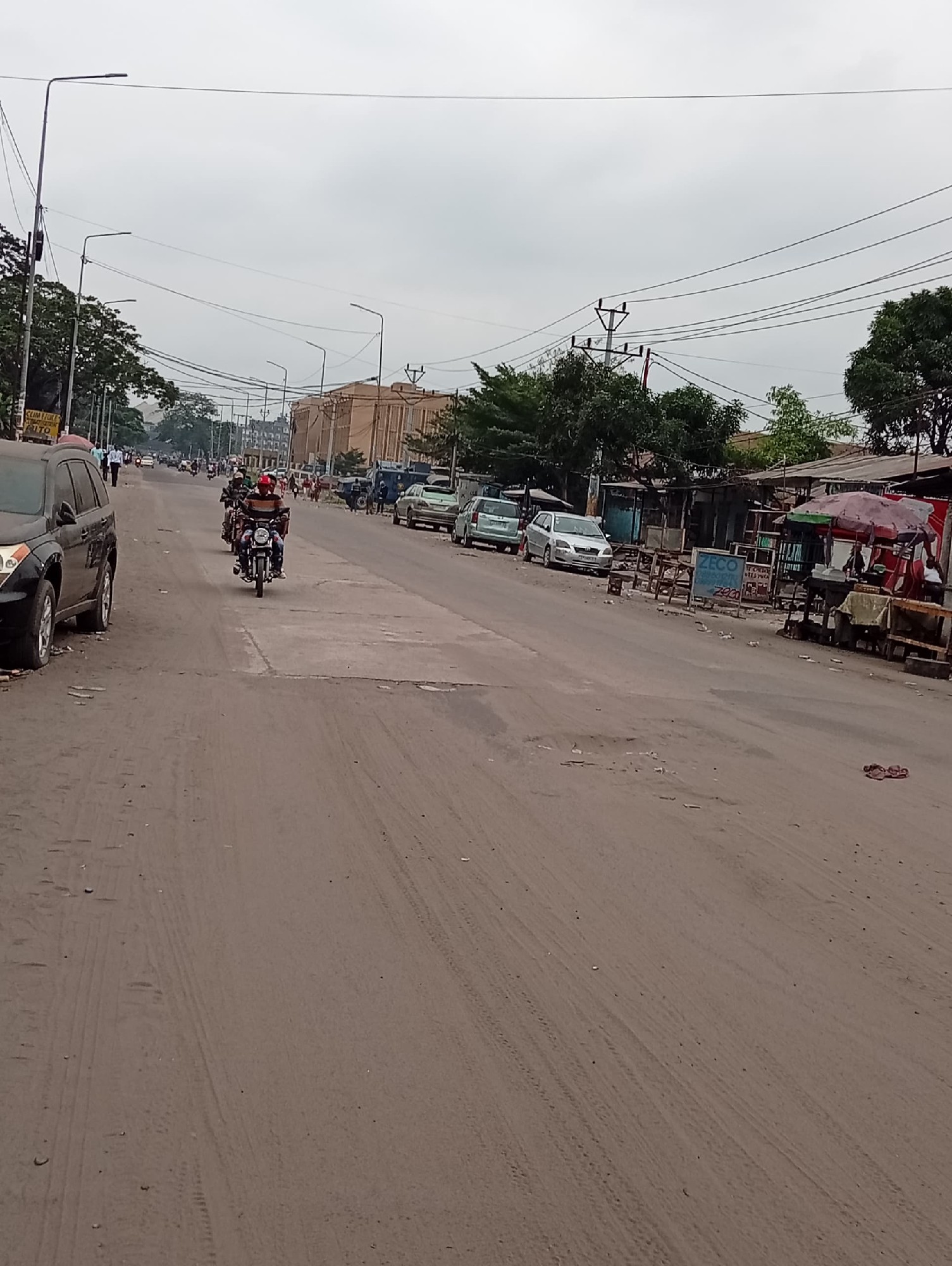 scaled_1596854 Parcelle-Terrain à Vendre – Kasa-Vubu, Kinshasa
