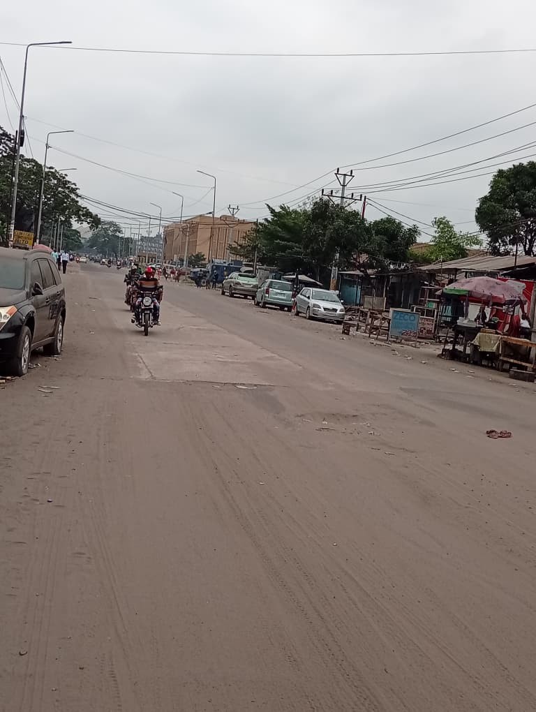 scaled_1596881 Parcelle-Terrain à Vendre – Kasa-Vubu, Kinshasa