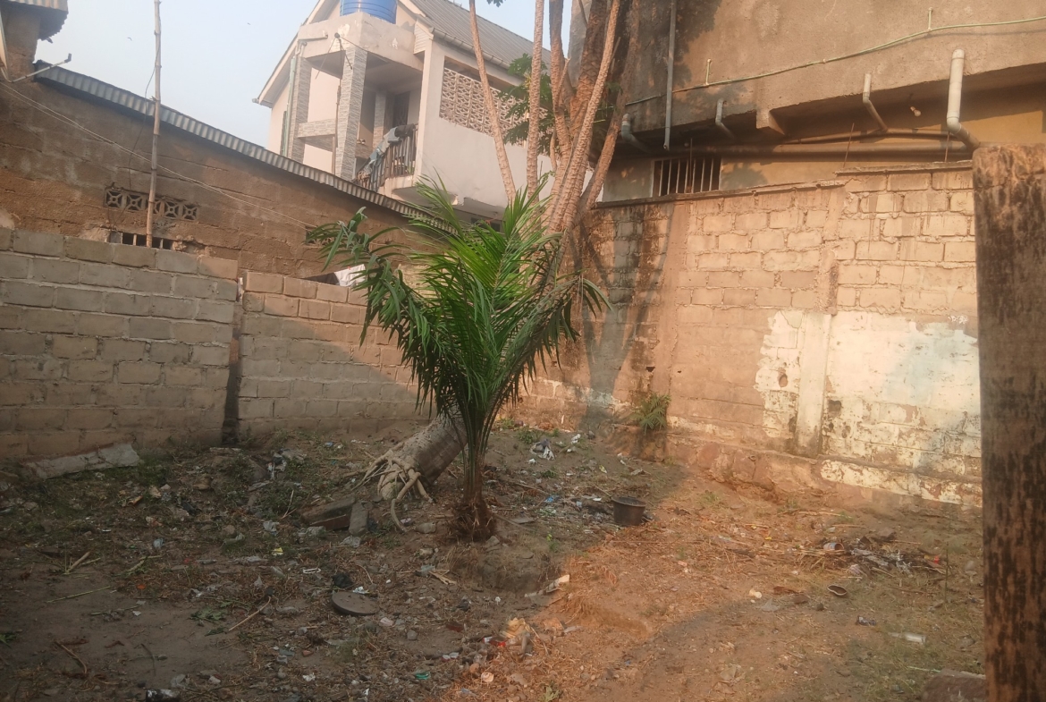 Parcelle-Terrain à Vendre – Ngaliema, Kinshasa
