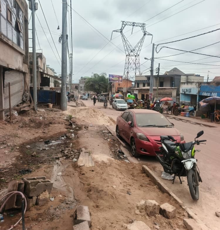 Parcelle-Terrain à Vendre – Mont-Ngafula, Kinshasa