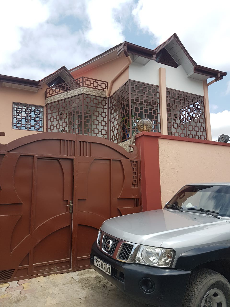 Immeuble à Vendre – Ngaliema, Kinshasa