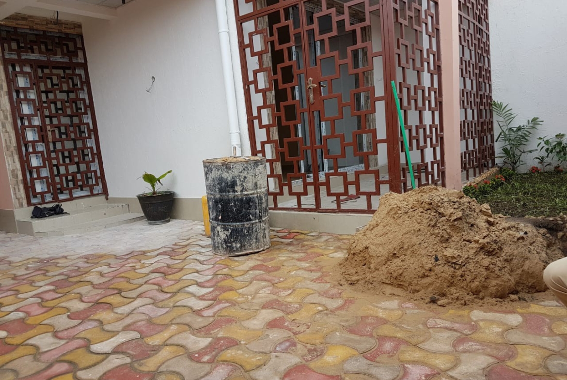 Immeuble à Vendre – Ngaliema, Kinshasa