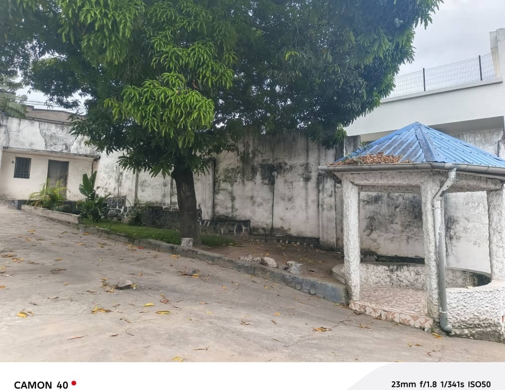 Parcelle-Terrain à Vendre – Macampagne, Kinshasa