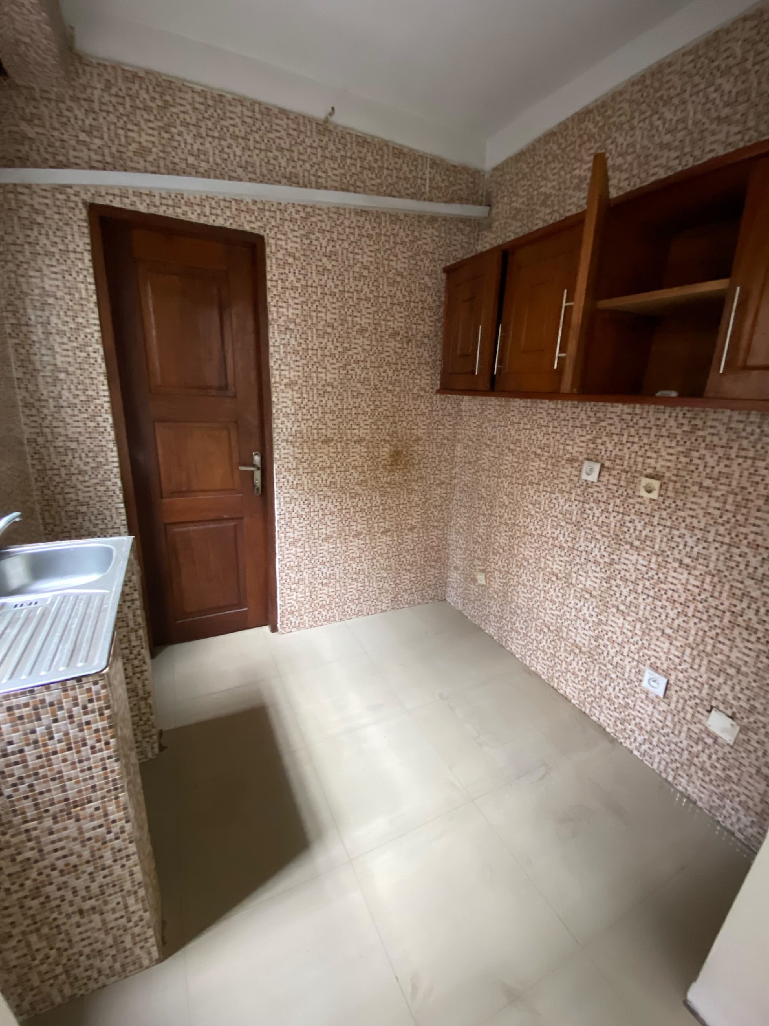 Appartement à Louer – Macampagne, Kinshasa