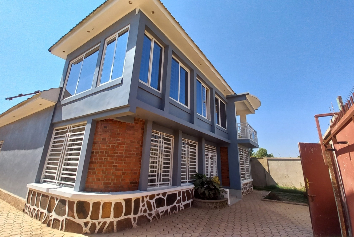 Maison à Louer – Golf Mubanzo, Lubumbashi