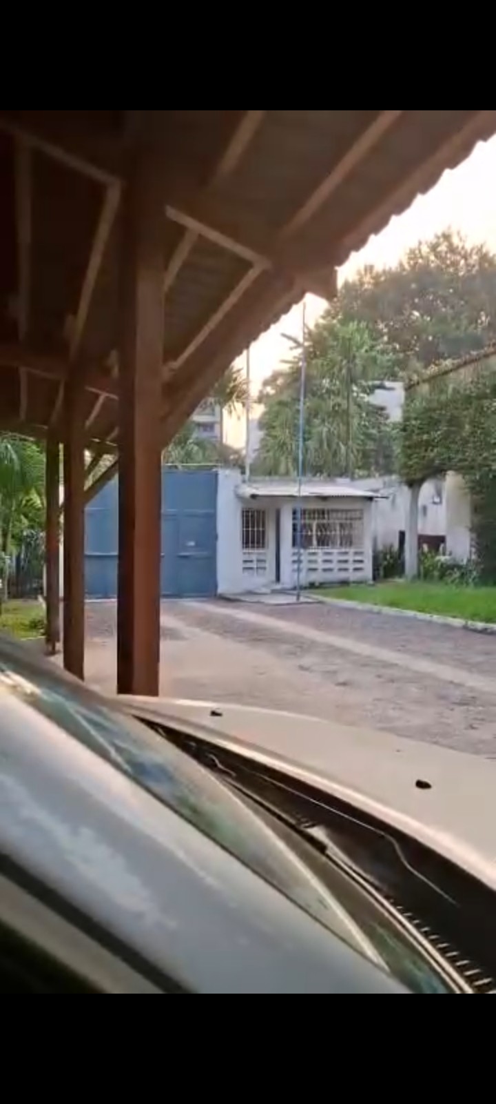 Parcelle-Terrain à Vendre – Gombe, Kinshasa