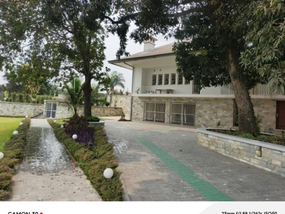 Villa à vendre – ngaliema, kinshasa