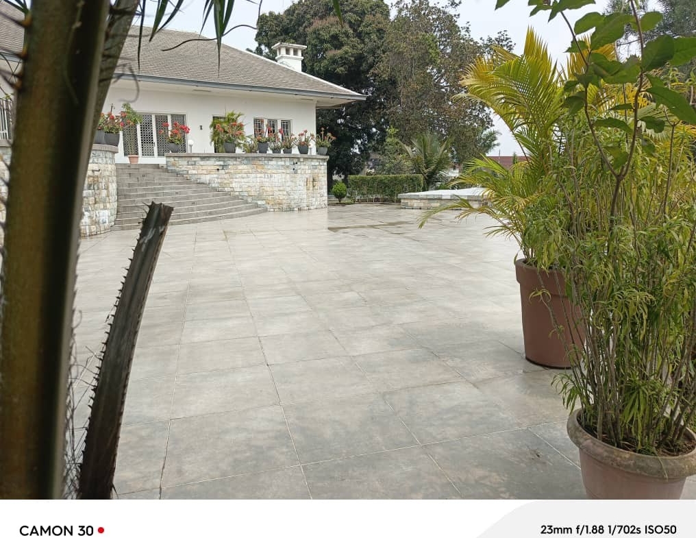 Villa à Vendre – Ngaliema, Kinshasa