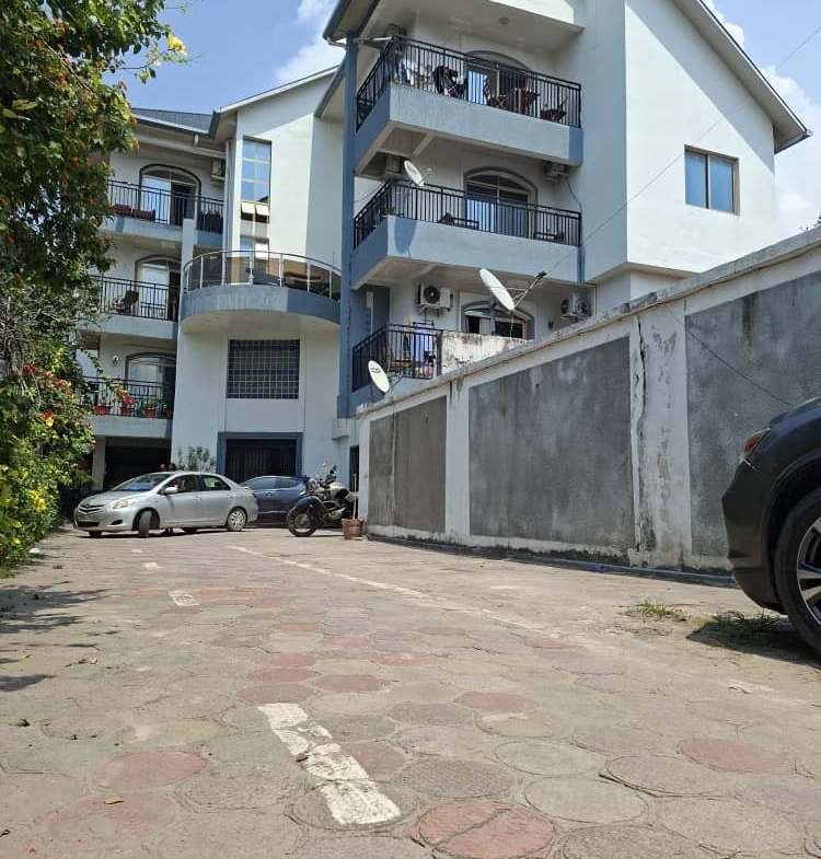 Immeuble à Vendre – Gombe, Kinshasa