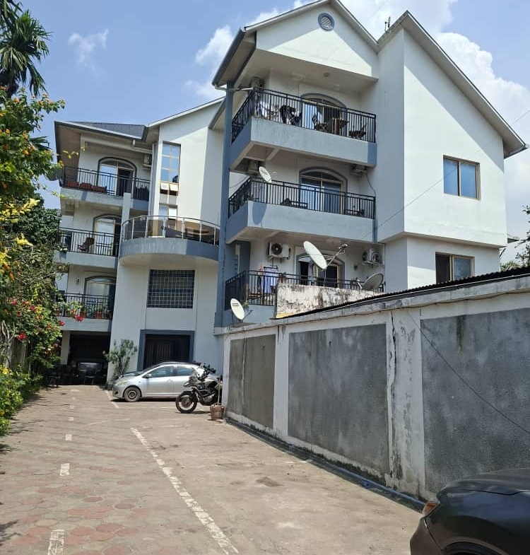 Immeuble à Vendre – Gombe, Kinshasa