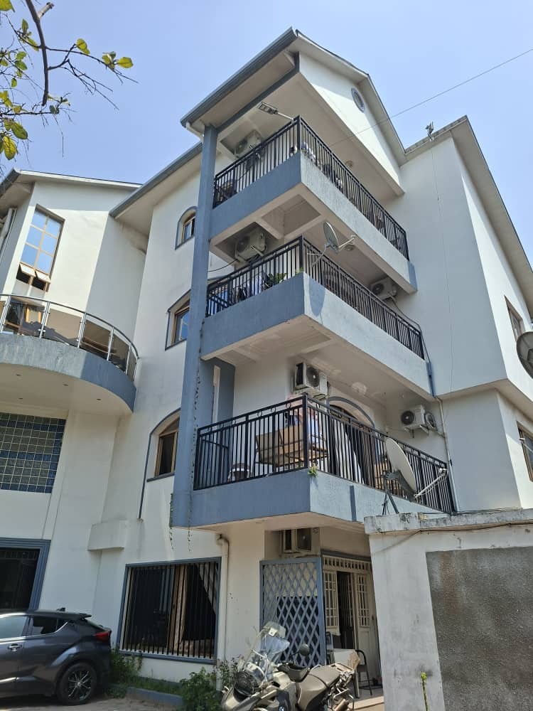 Immeuble à Vendre – Gombe, Kinshasa