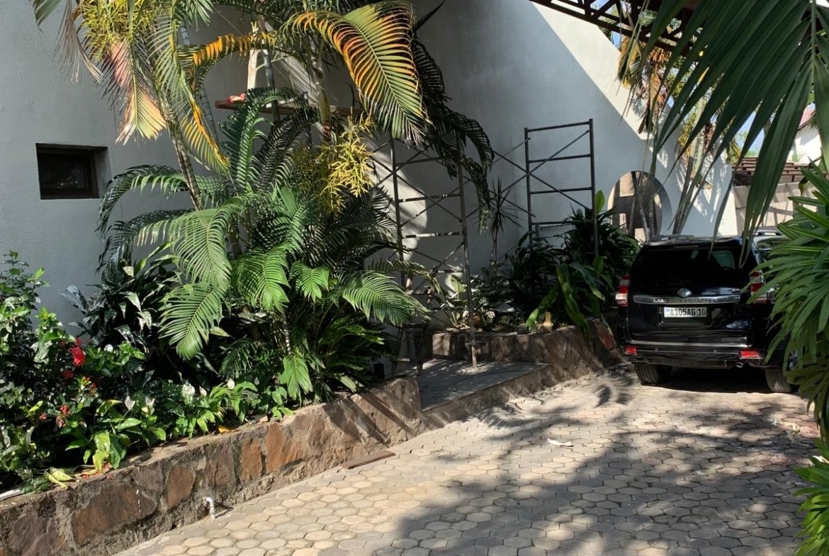 Villa à Vendre – Macampagne, Kinshasa