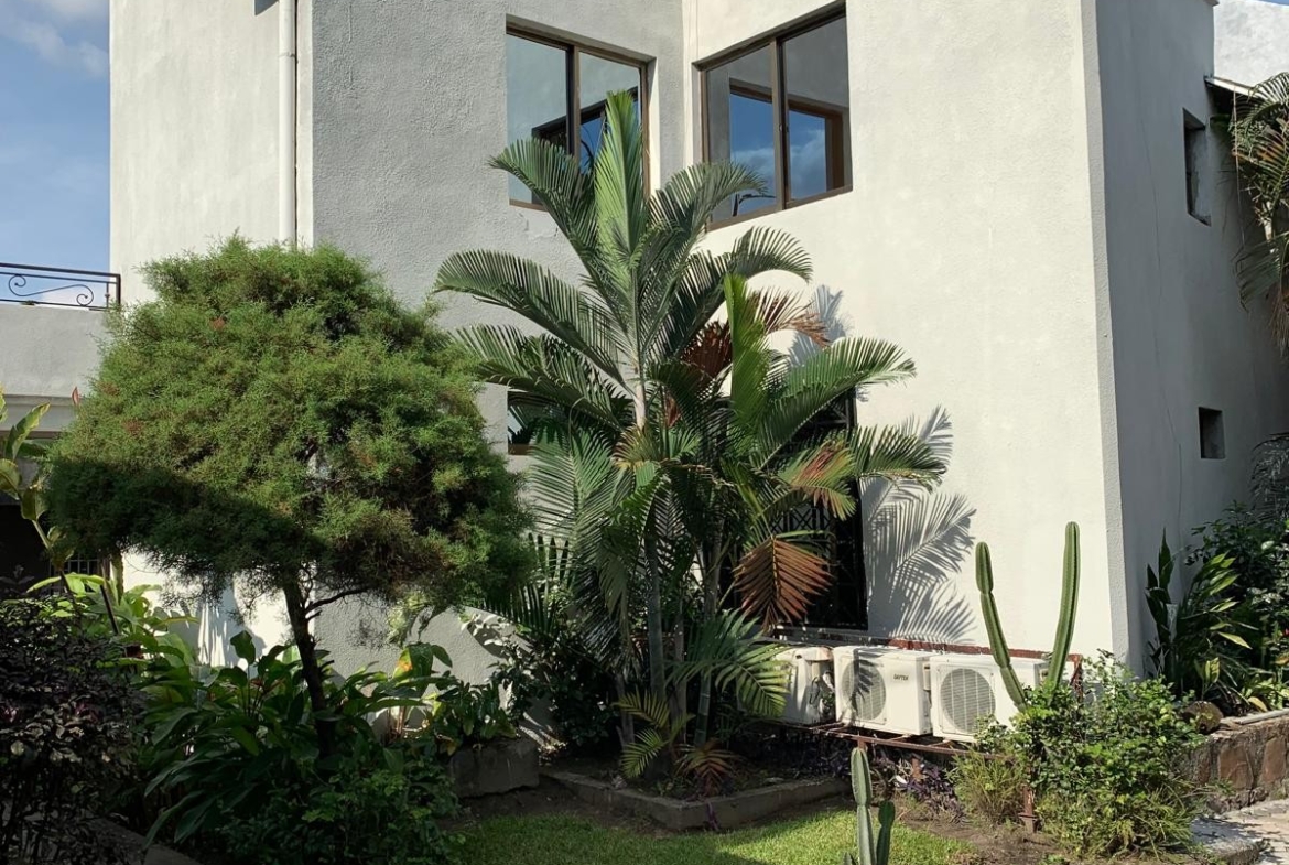 Villa à Vendre – Macampagne, Kinshasa