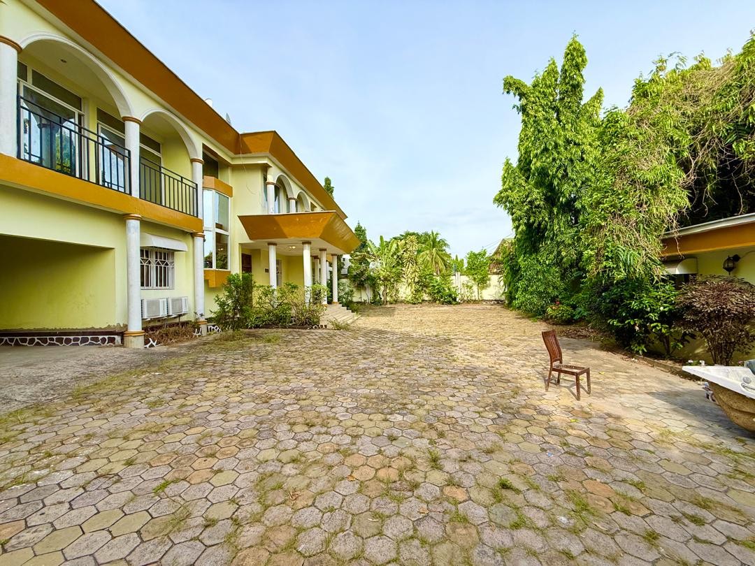 Villa à Vendre – Ngaliema, Kinshasa