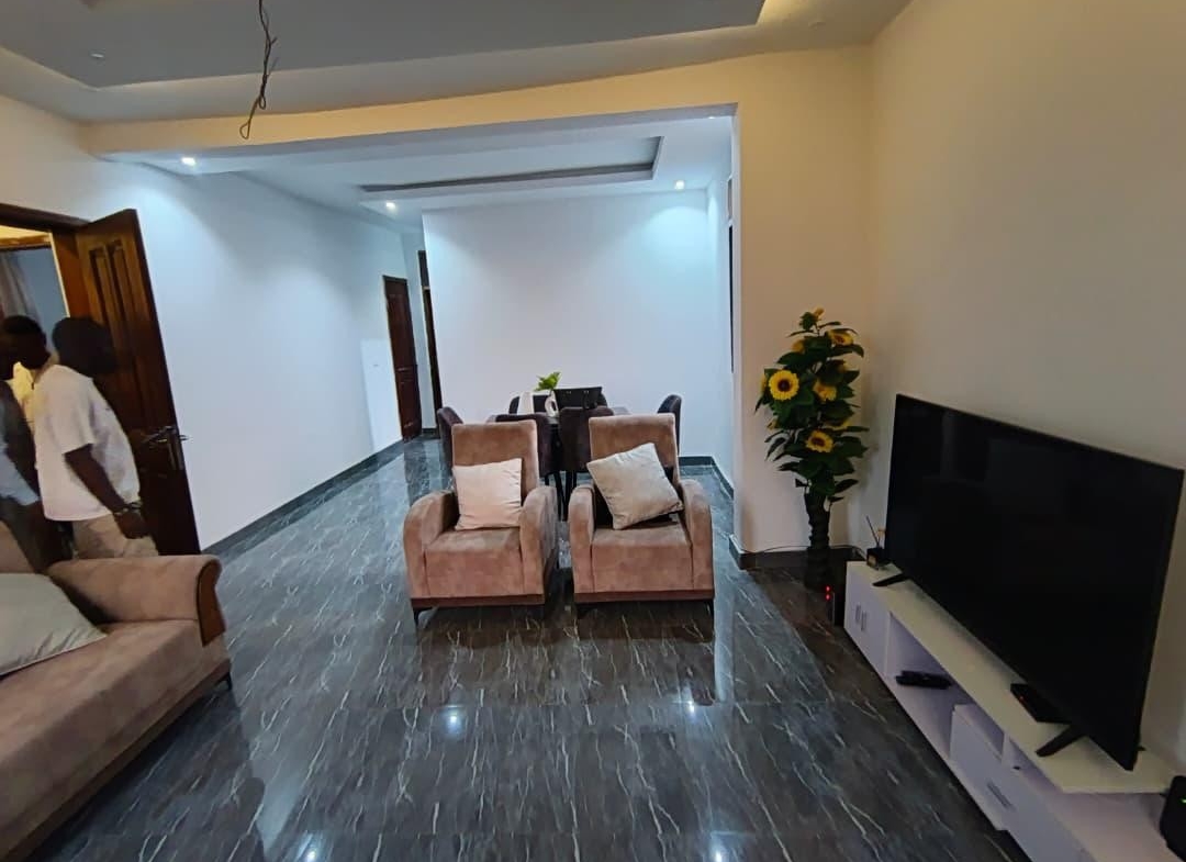 Immeuble à Vendre – Gombe, Kinshasa