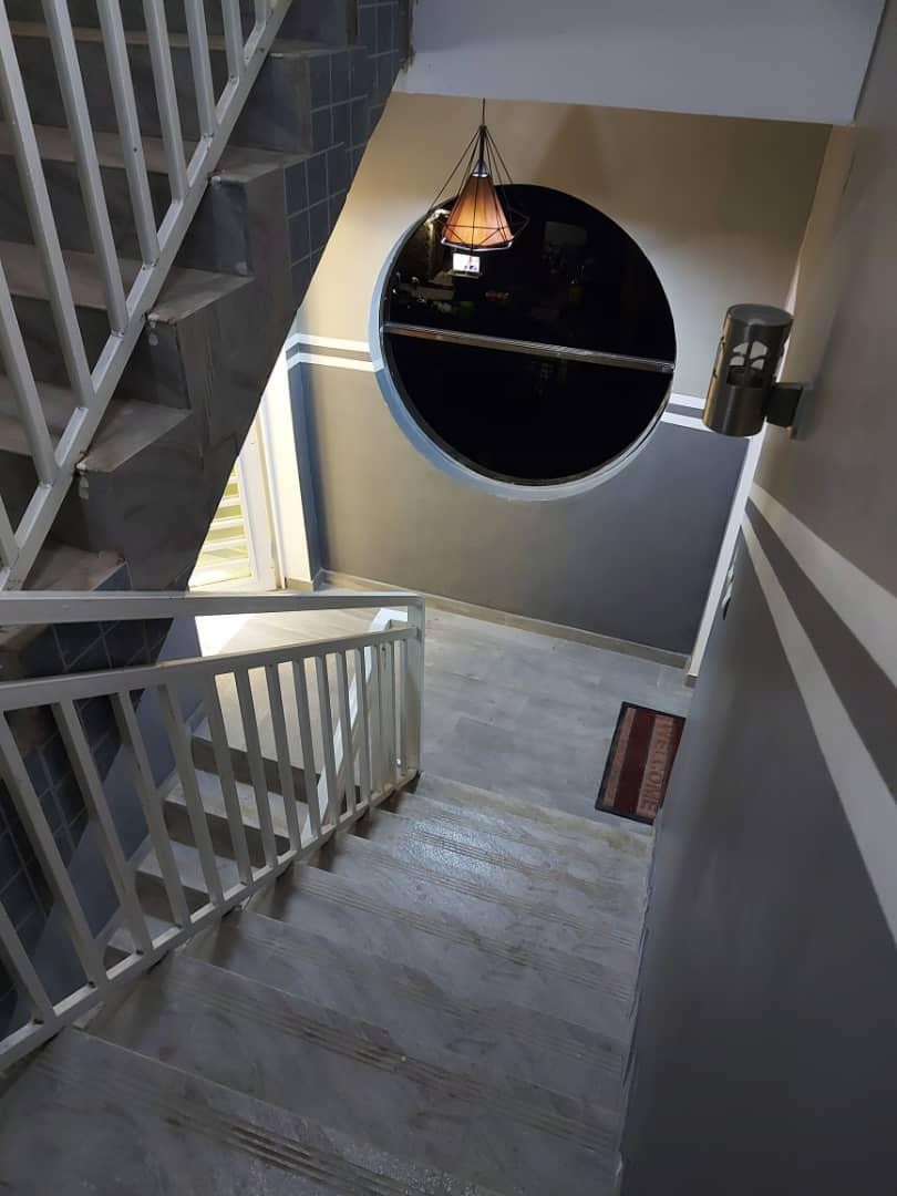 Immeuble à Vendre – Gombe, Kinshasa