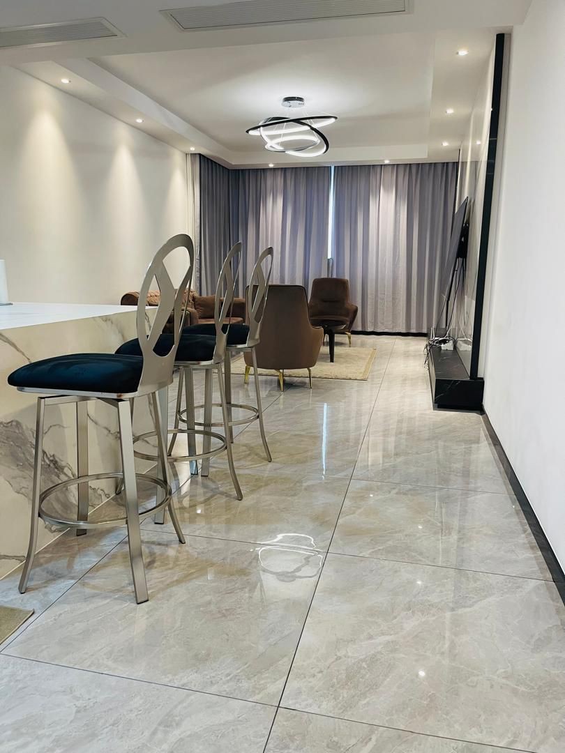 Immeuble à Vendre – Gombe, Kinshasa