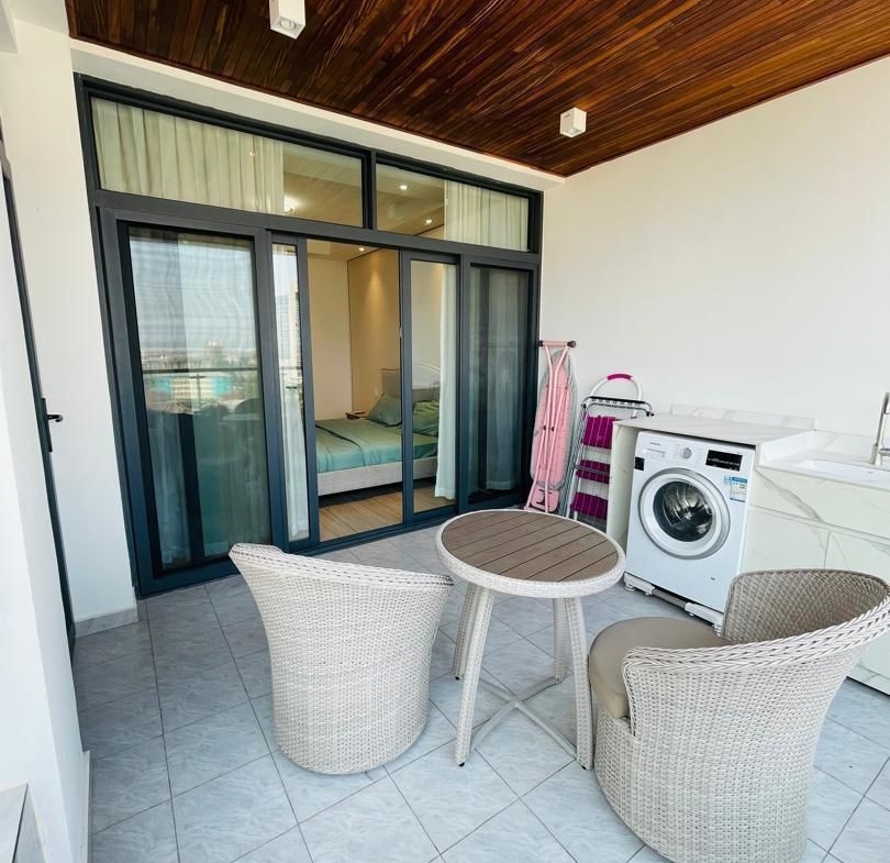 Immeuble à Vendre – Gombe, Kinshasa