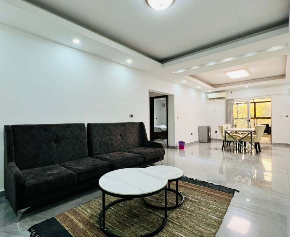 Immeuble à Vendre – Gombe, Kinshasa