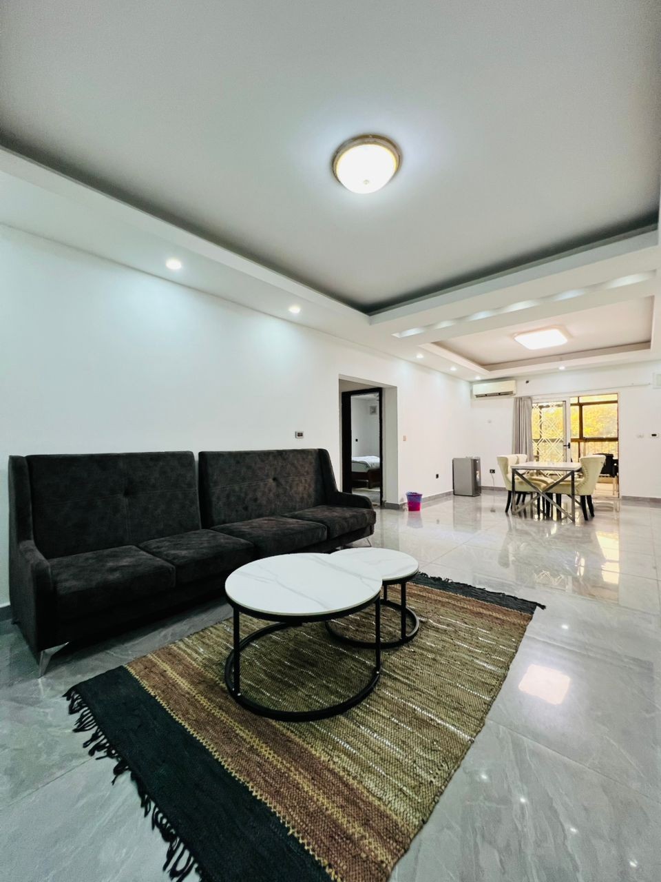 Immeuble à Vendre – Gombe, Kinshasa