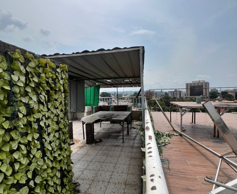 Immeuble à Vendre – Gombe, Kinshasa