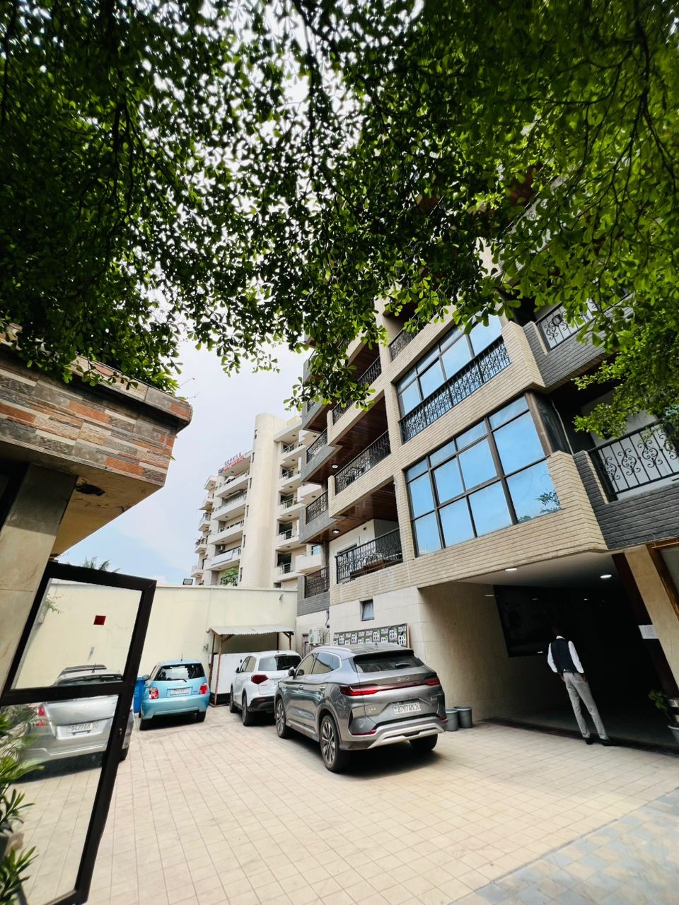 Immeuble à Vendre – Gombe, Kinshasa