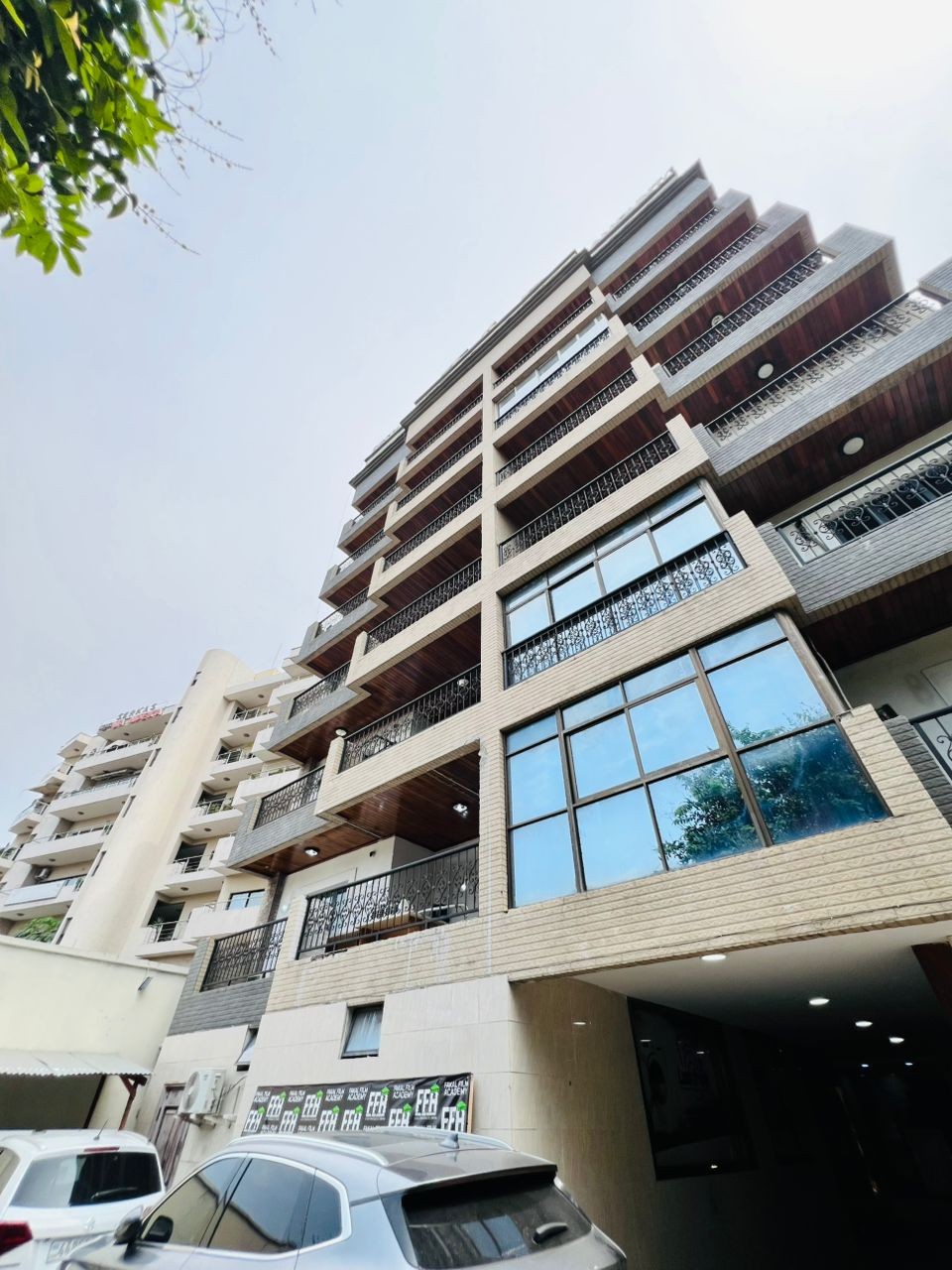 Immeuble à Vendre – Gombe, Kinshasa
