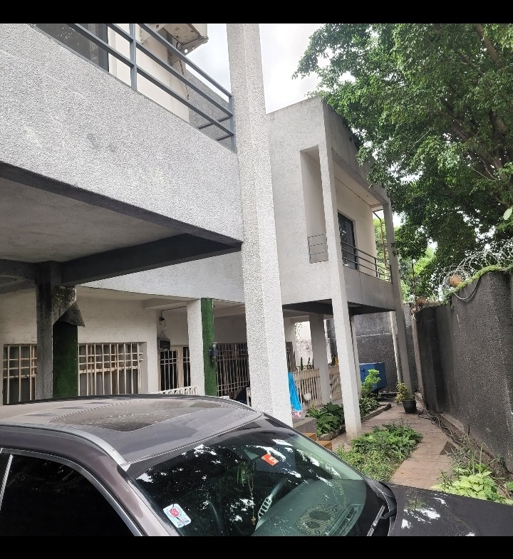 Parcelle-Terrain à Vendre – Gombe, Kinshasa