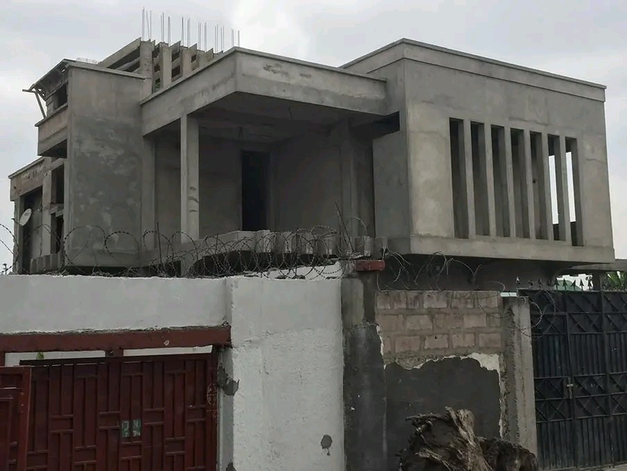 Parcelle-Terrain à Vendre – Kasa-Vubu, Kinshasa
