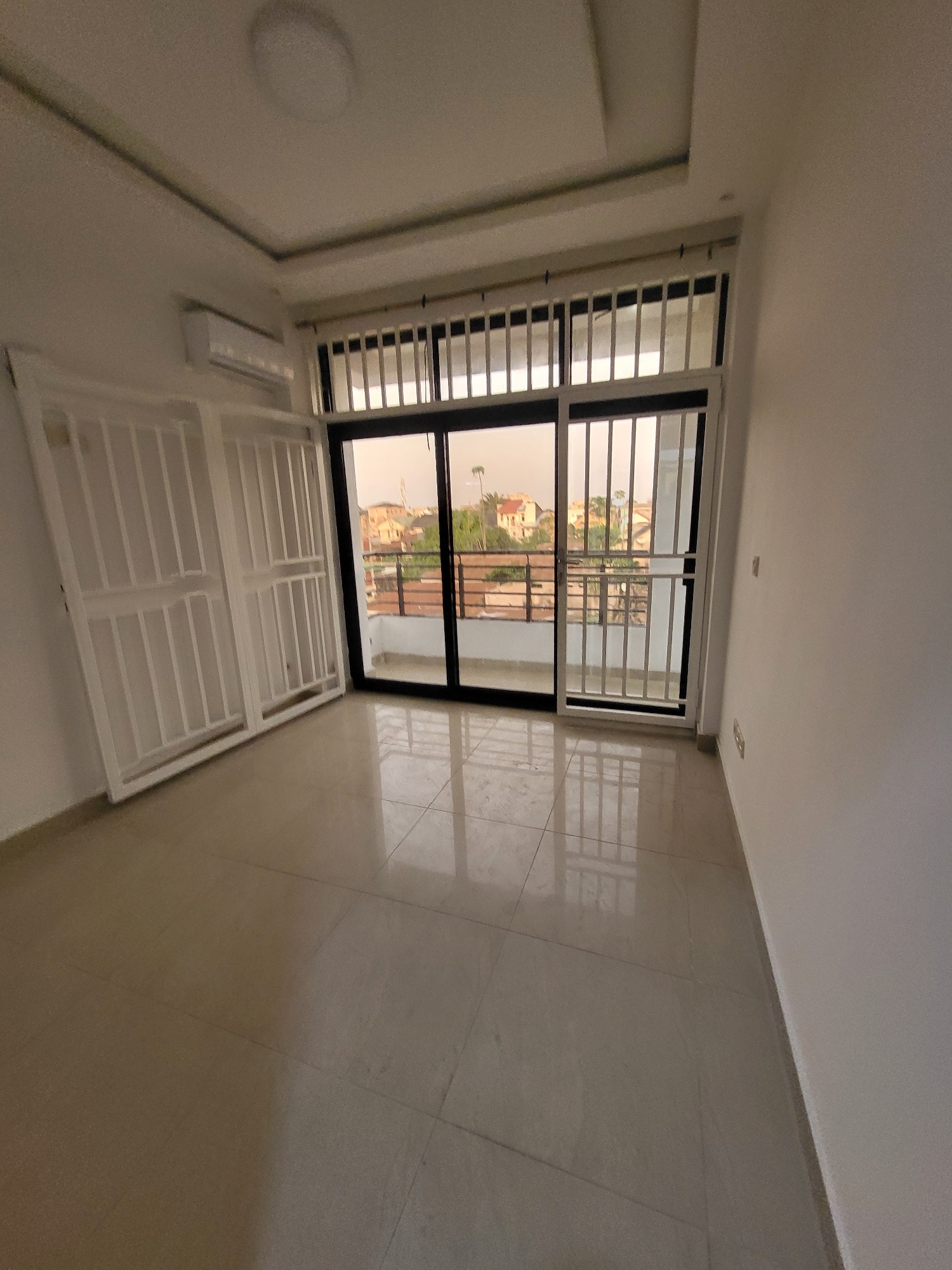 Appartement à Louer – Kintambo, Kinshasa