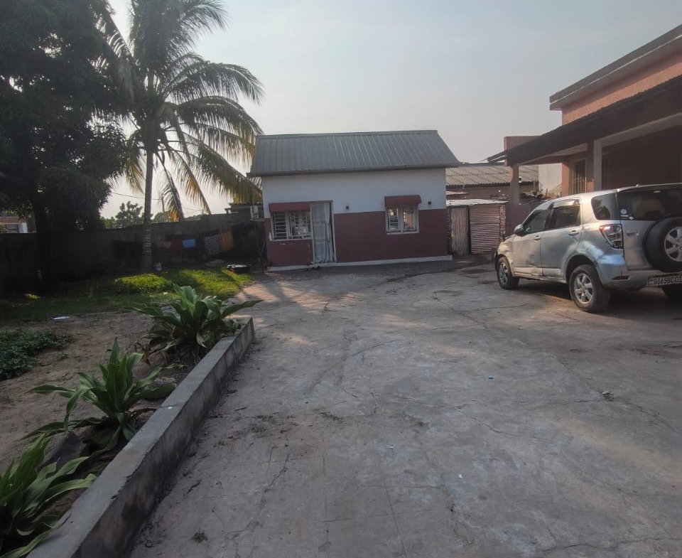 Parcelle-Terrain à Vendre – Ngaliema, Kinshasa