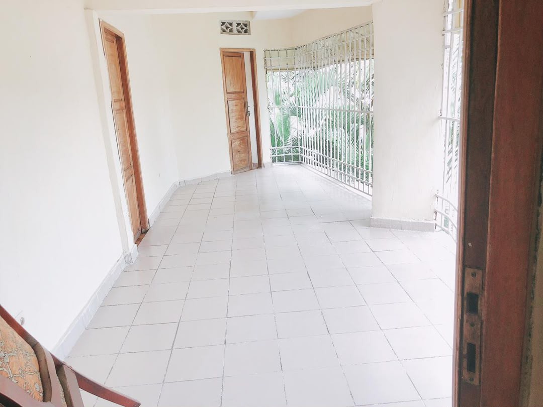 Villa à Vendre – Limete, Kinshasa
