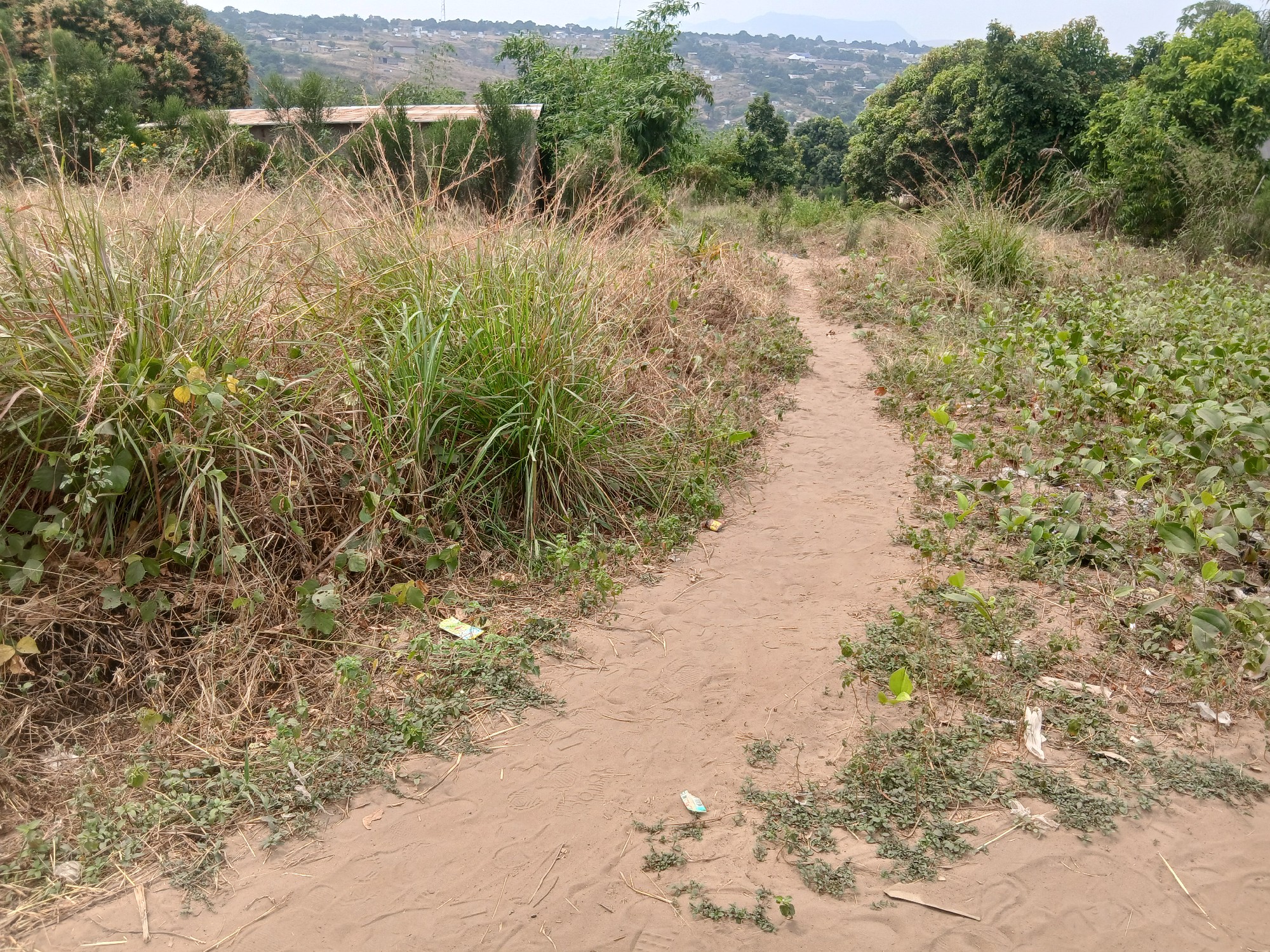 Parcelle-Terrain à Vendre – Mikondo, Kinshasa