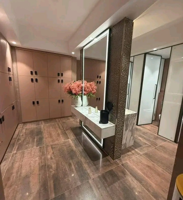 Appartement à Vendre – Gombe, Kinshasa