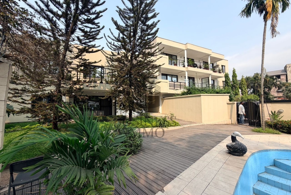 Villa à Vendre – Gombe, Kinshasa