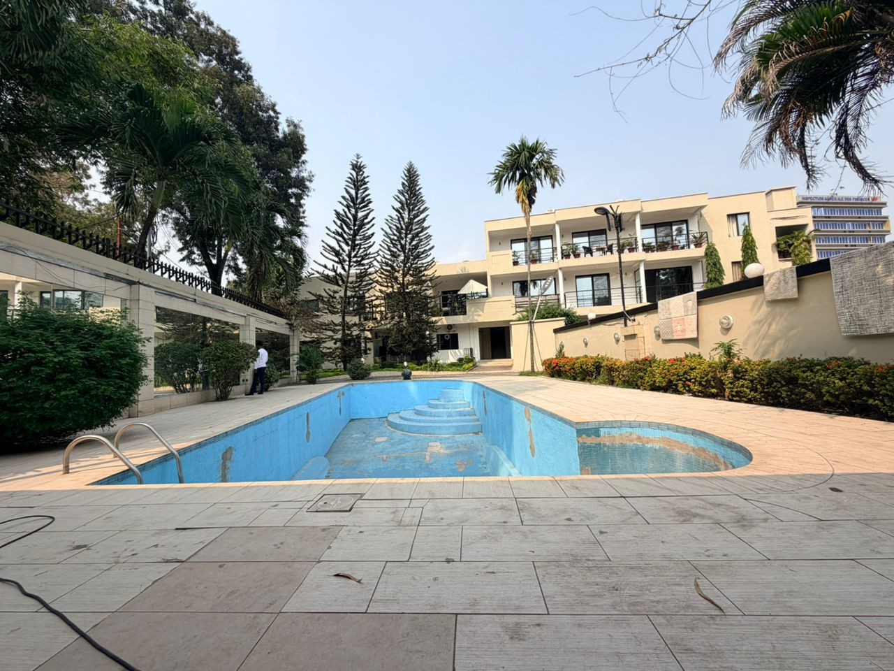 Villa à Vendre – Gombe, Kinshasa