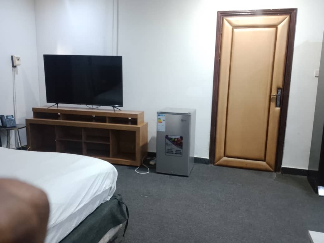 Studio Meublé à Louer – Ngaliema, Kinshasa