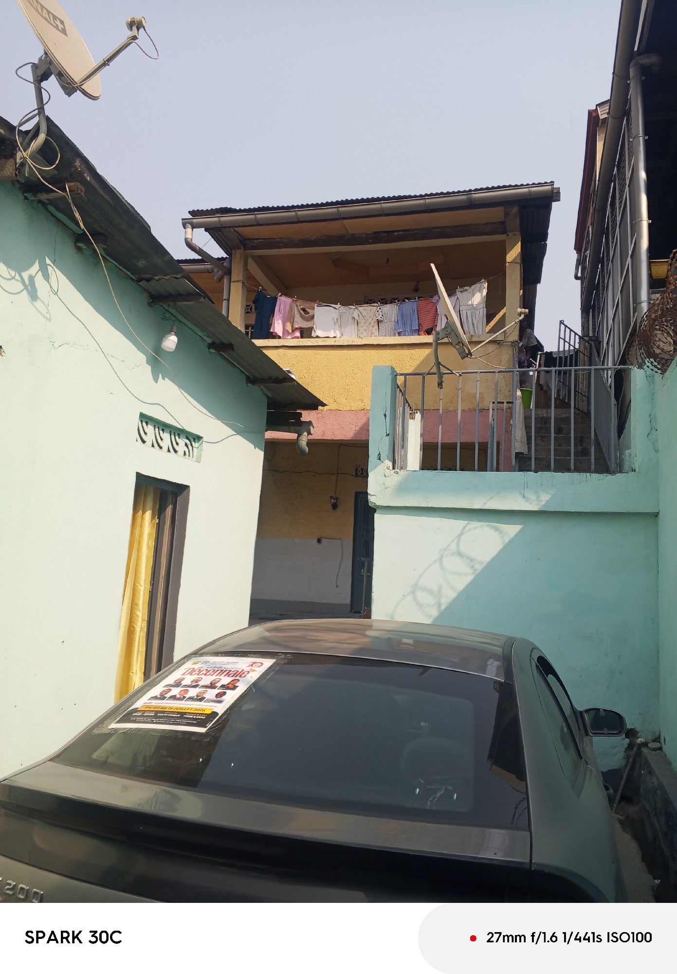scaled_1000168175 Parcelle-Terrain à Vendre – Kintambo, Kinshasa