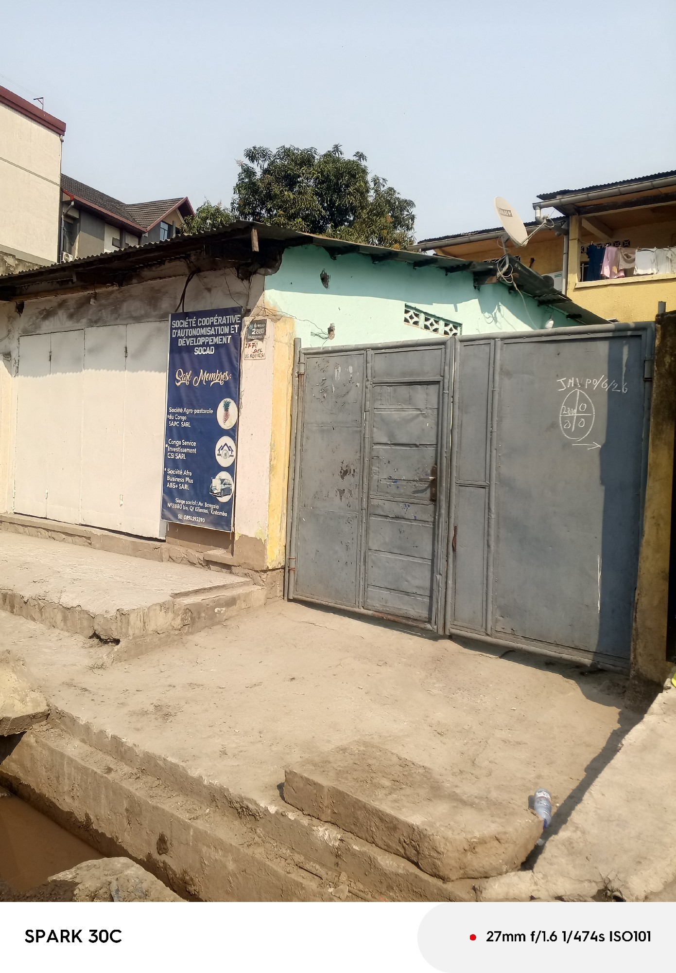scaled_1000168176 Parcelle-Terrain à Vendre – Kintambo, Kinshasa