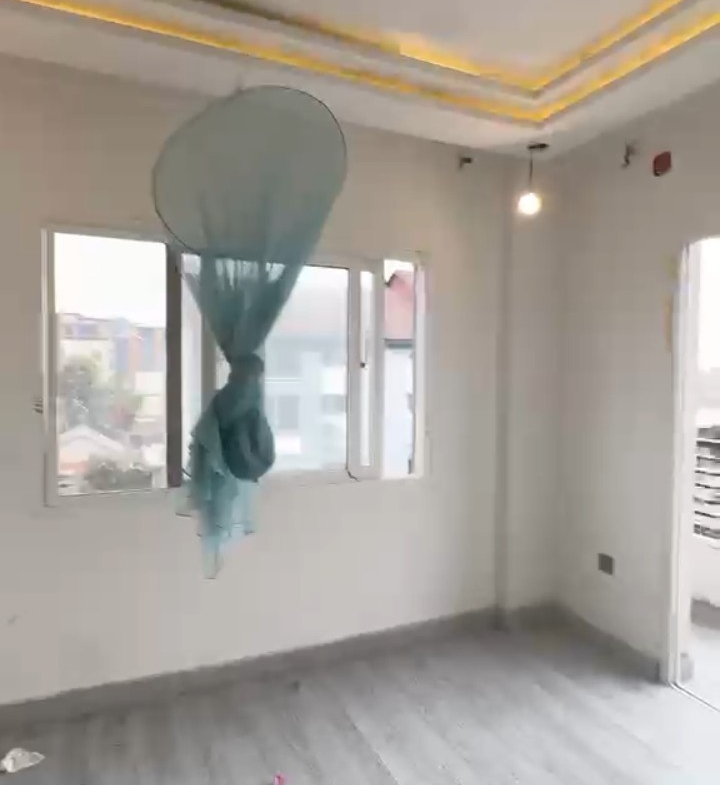 APPARTEMENTS EN LOCATION DANS LA COMMUNE DE KINTAMBO