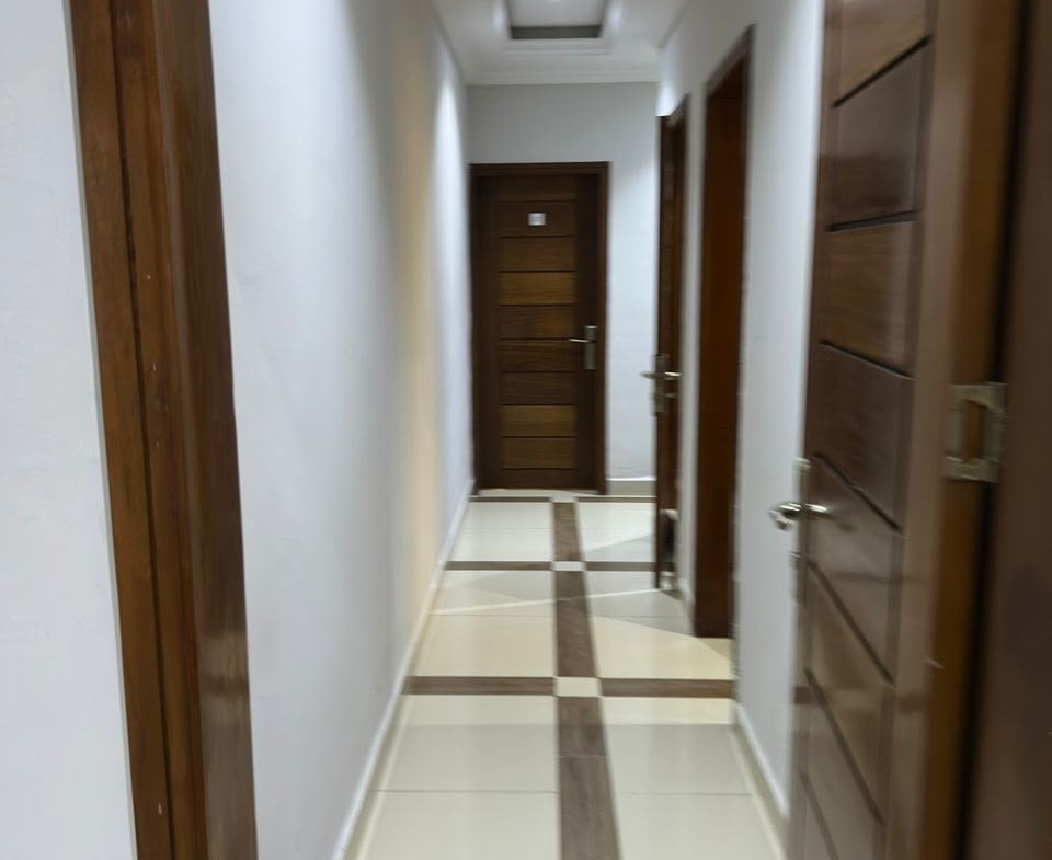 Nous mettons à votre disposition des magnifiques appartements meublés mis en location dans la commune de Ngaliema