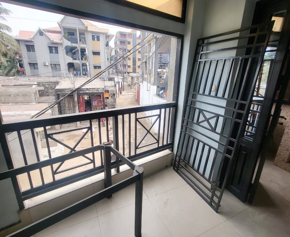 Appartement mis en location dans la commune de kintambo proche de GB