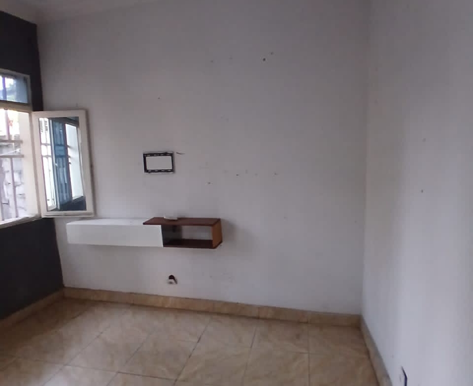 Maison à Louer – Ngaliema, Kinshasa