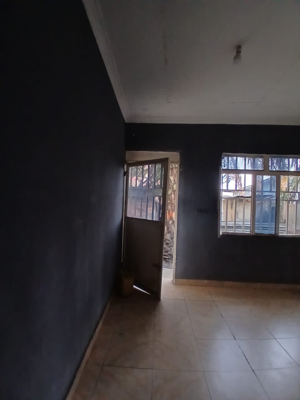 scaled_1000840086 Maison à Louer – Ngaliema, Kinshasa