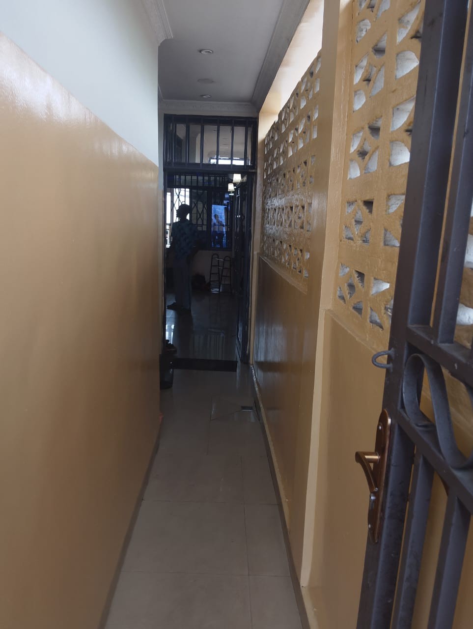 scaled_1000840174 Appartement à Louer – Ngaliema, Kinshasa